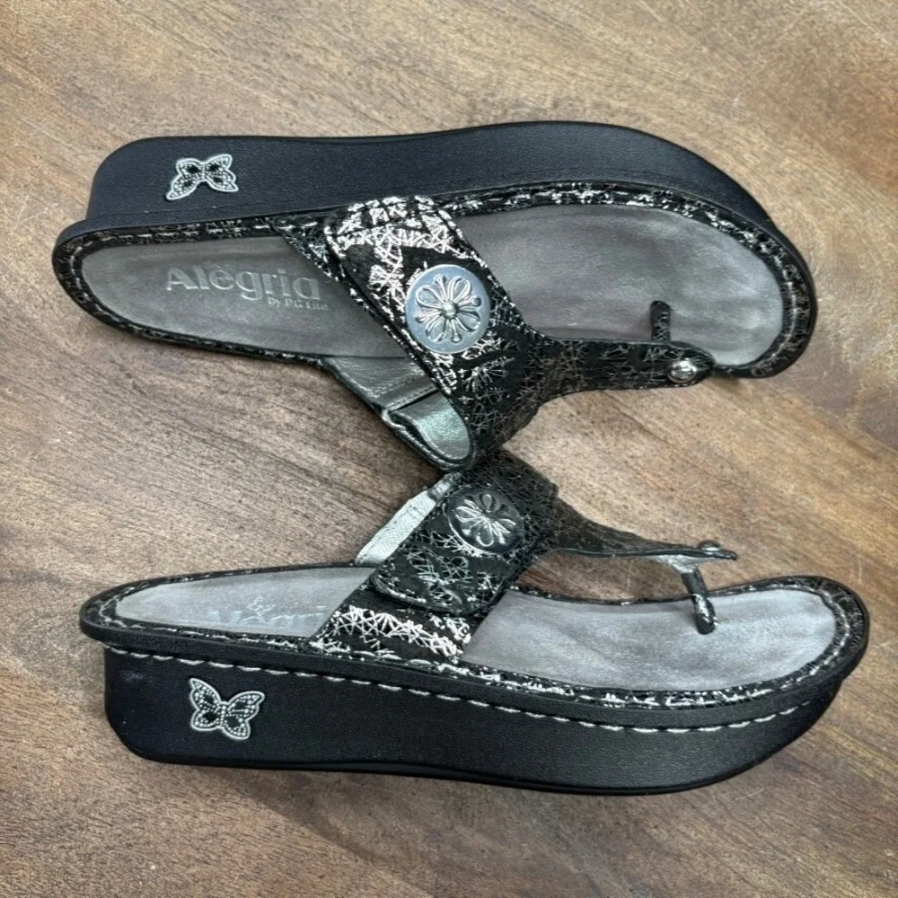 Alegria Sandals EU Size 36 US 6 Black Metallic Leather Arch Support‎